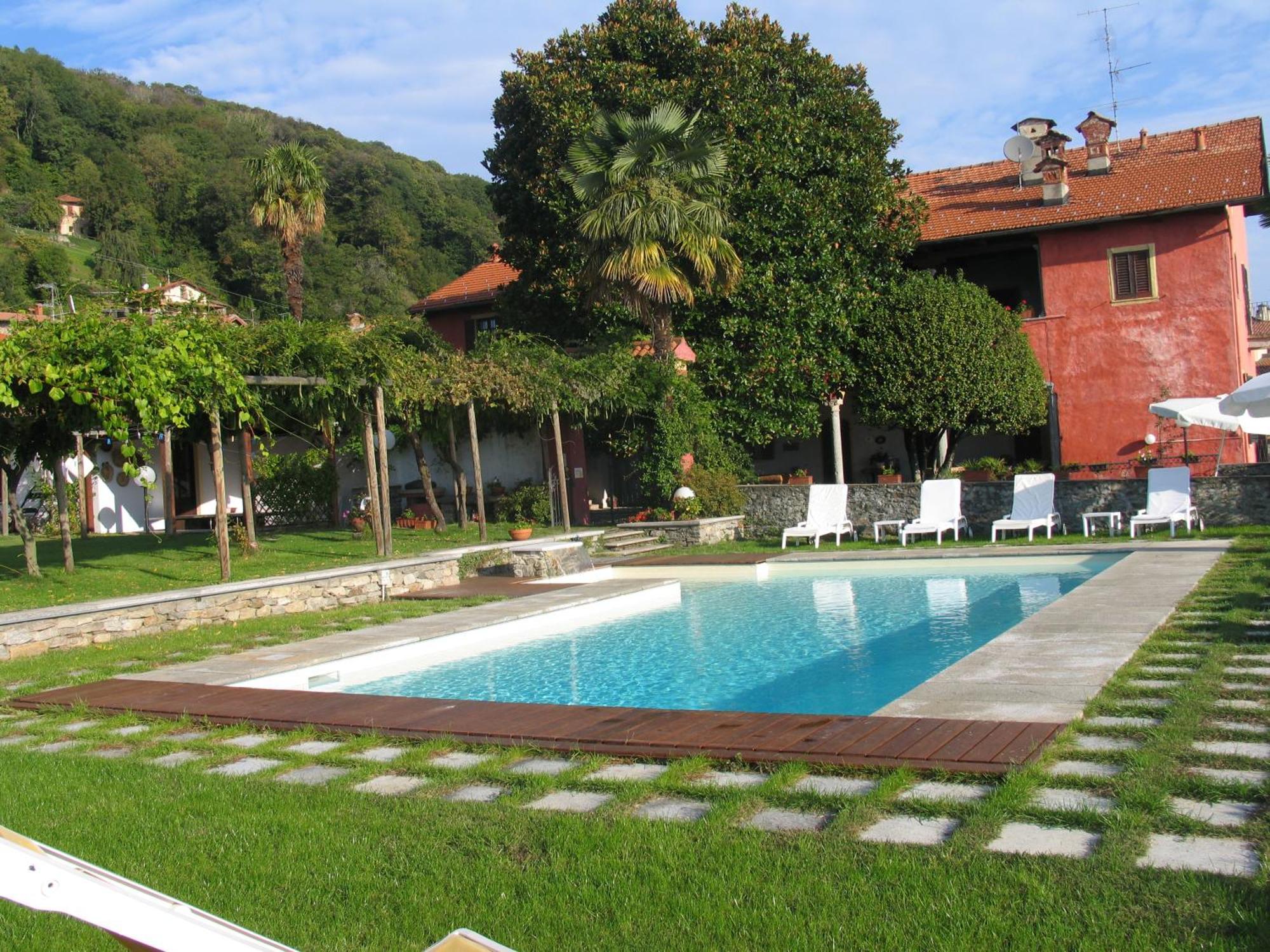 Casamariuccia Guest House Massino Visconti Exterior photo