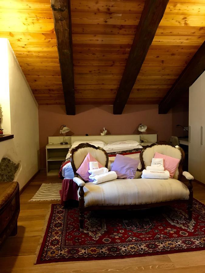 Casamariuccia Guest House Massino Visconti Exterior photo