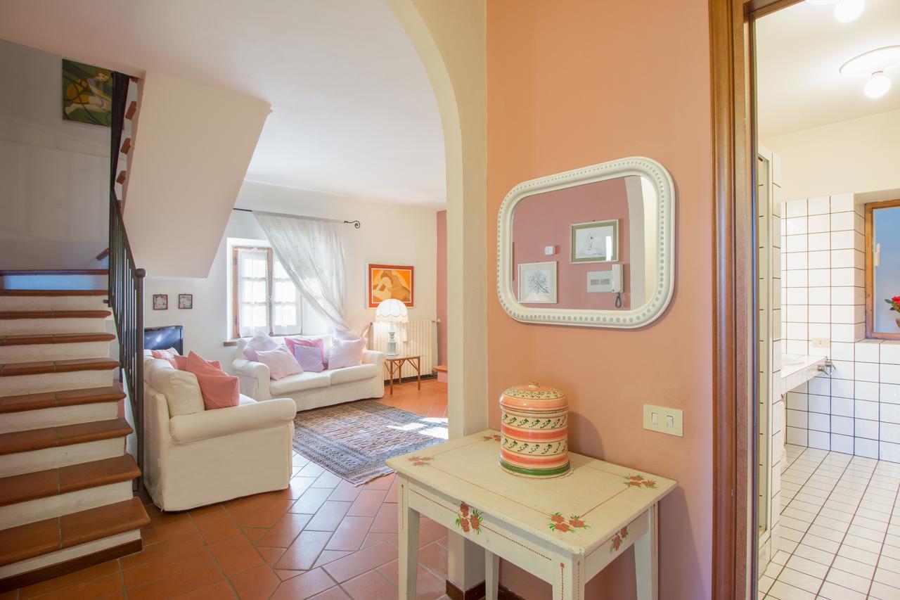 Casamariuccia Guest House Massino Visconti Exterior photo